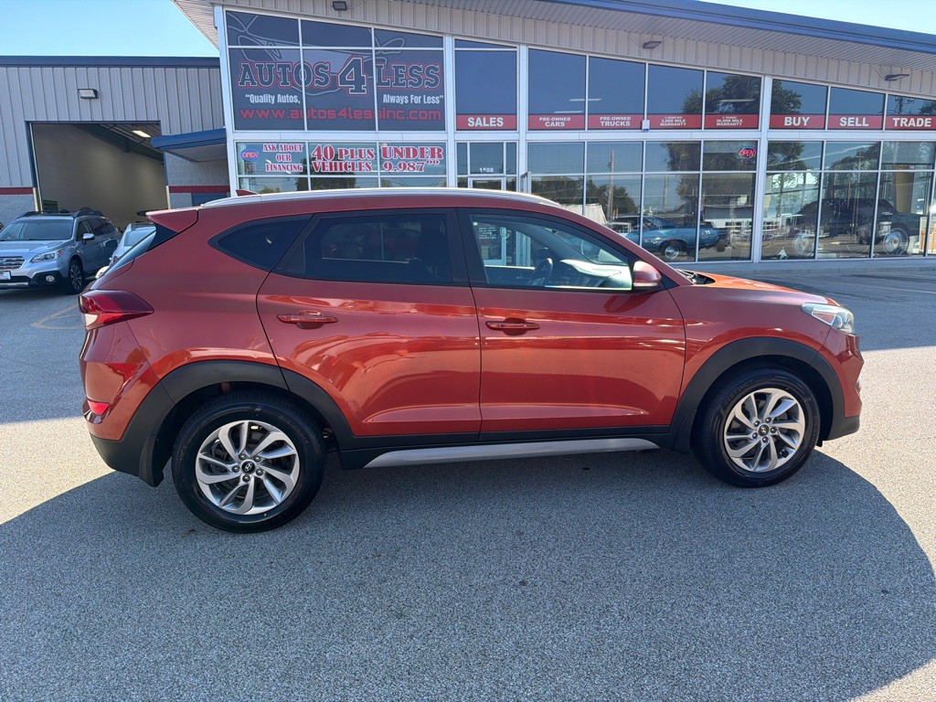 2017 Hyundai Tucson Image 1