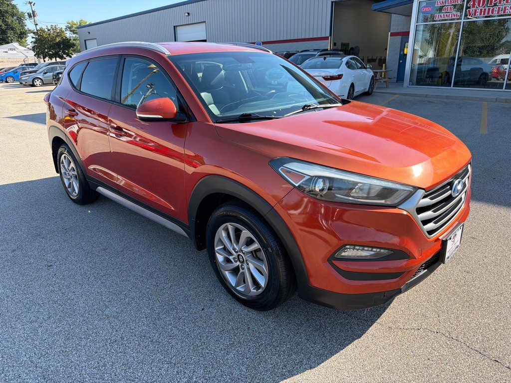 2017 Hyundai Tucson Image 2