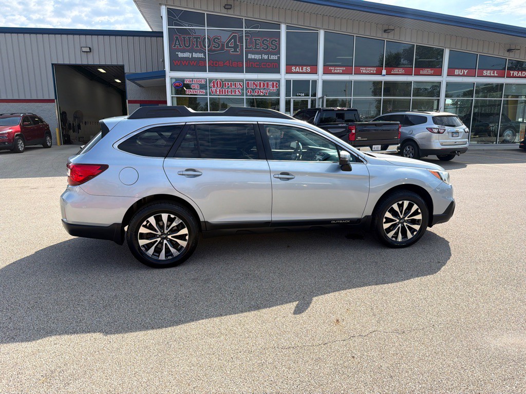 2015 Subaru Outback Image 1