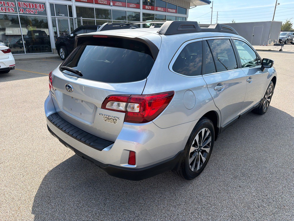 2015 Subaru Outback Image 8