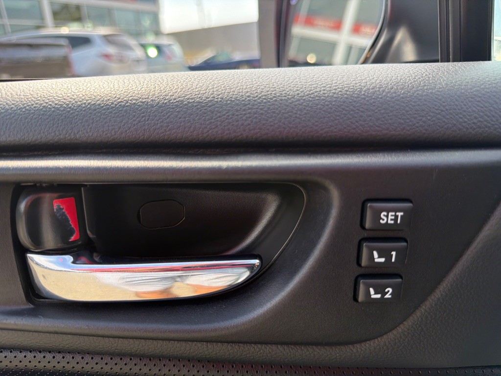 2015 Subaru Outback Image 16