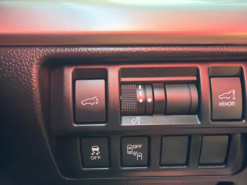 2015 Subaru Outback Image 24