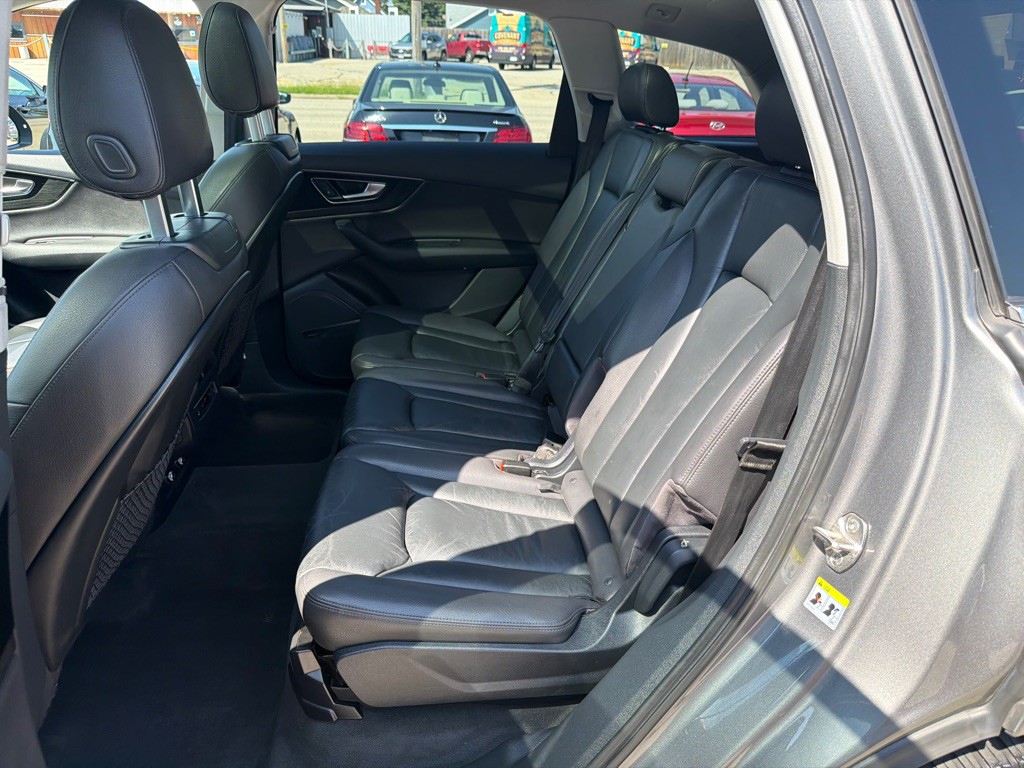 2018 Audi Q7 Image 14