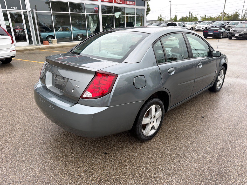 2006 Saturn ION Image 8