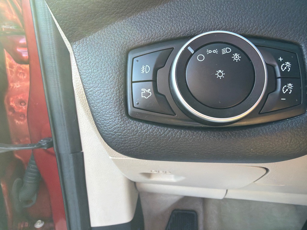 2016 Ford Escape Image 18