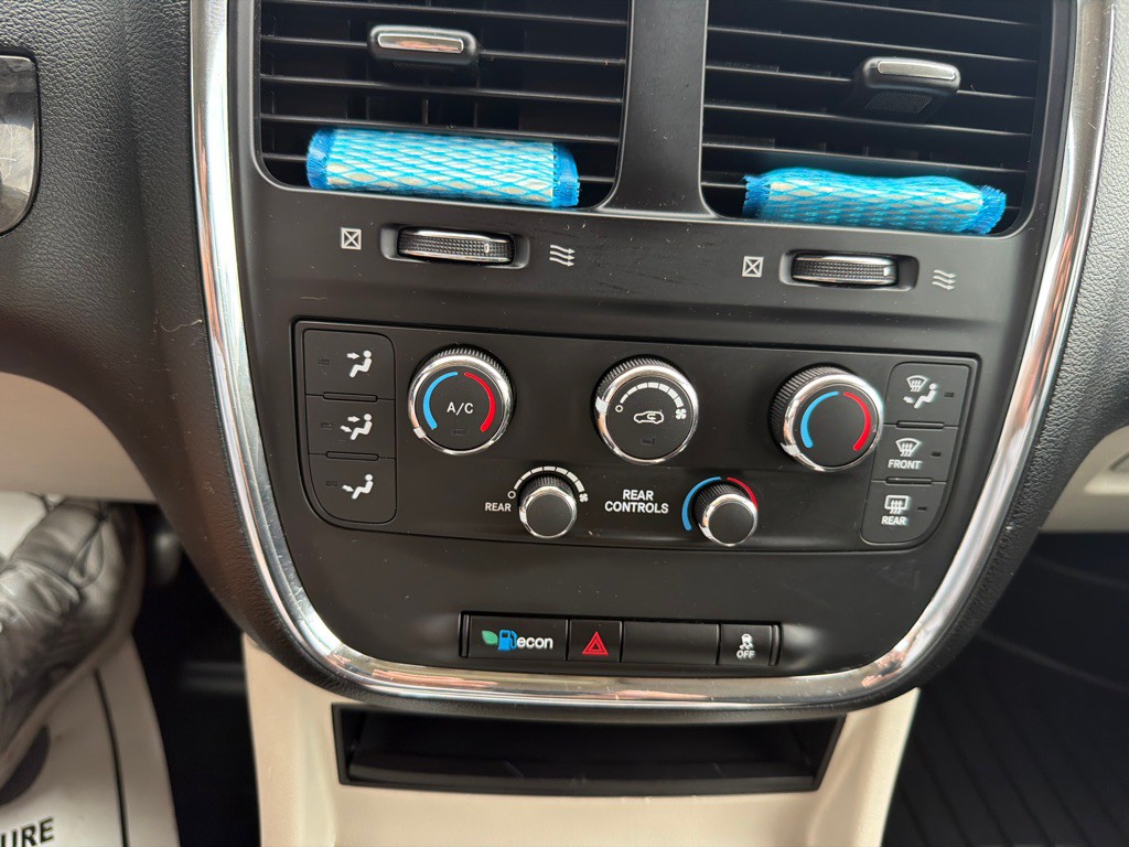 2012 Dodge Grand Caravan Image 19