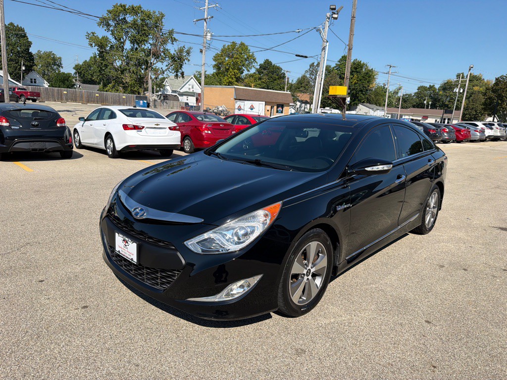 2011 Hyundai Sonata Image 4