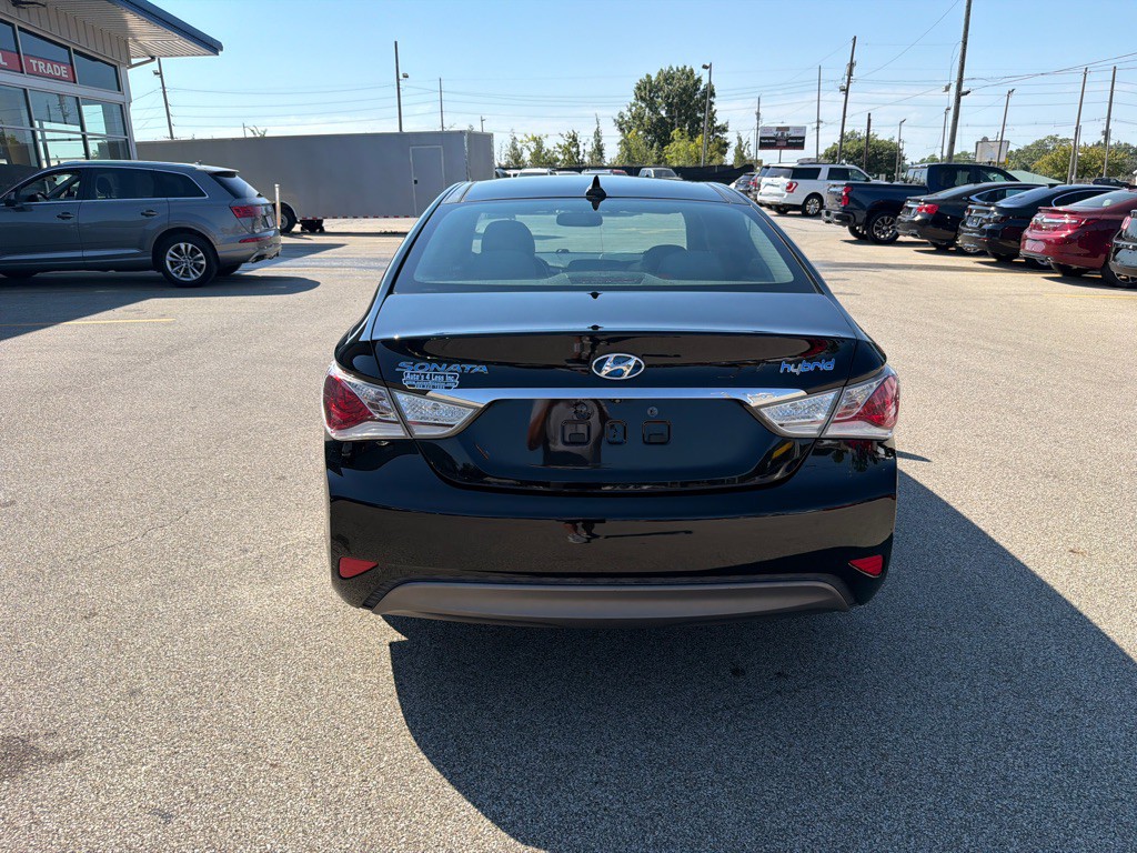 2011 Hyundai Sonata Image 7