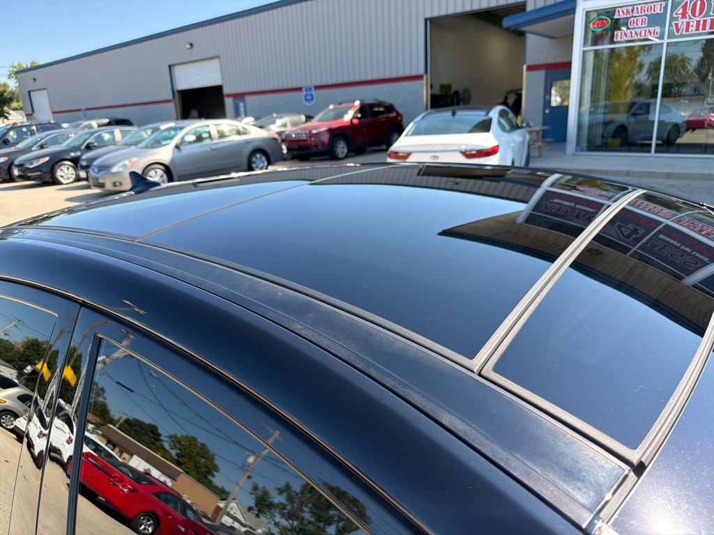 2011 Hyundai Sonata Image 10