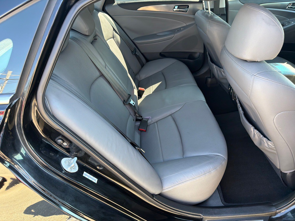 2011 Hyundai Sonata Image 11