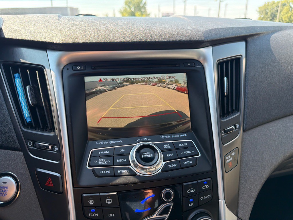 2011 Hyundai Sonata Image 19