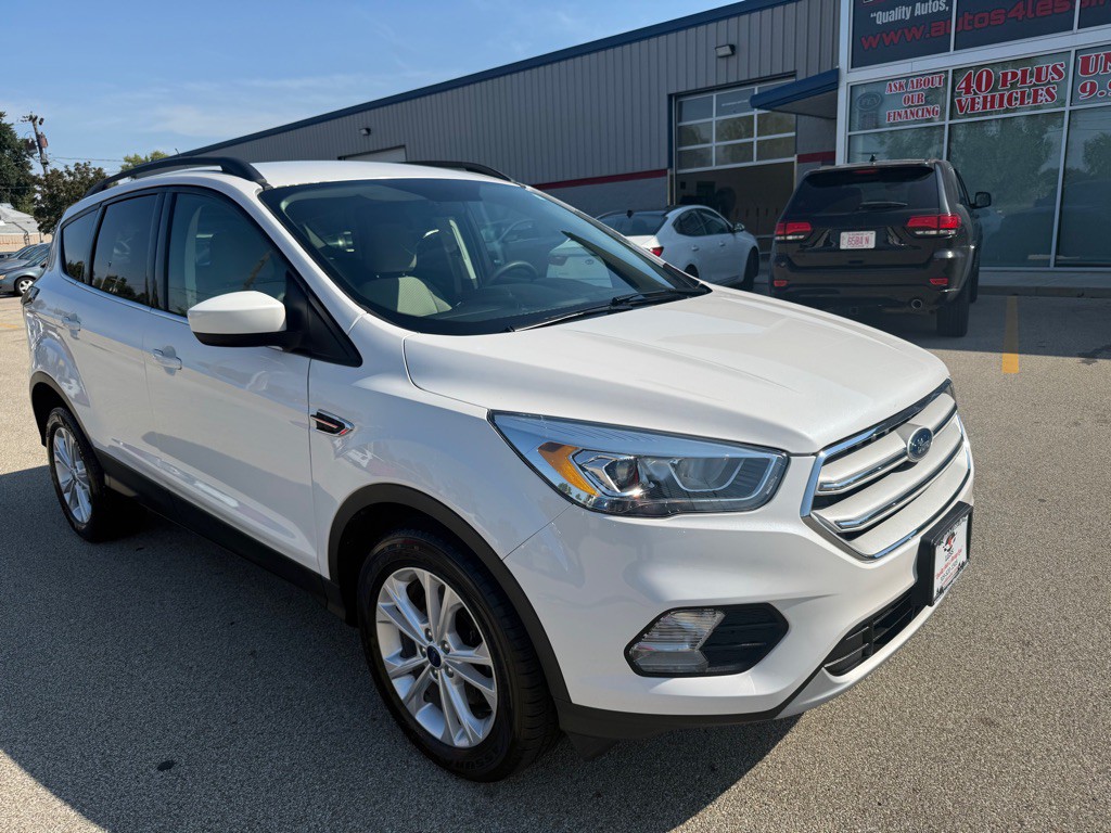 2017 Ford Escape Image 3