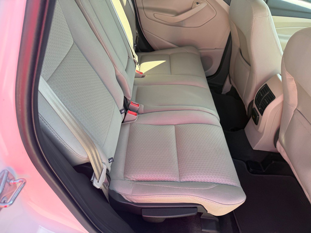 2017 Ford Escape Image 21