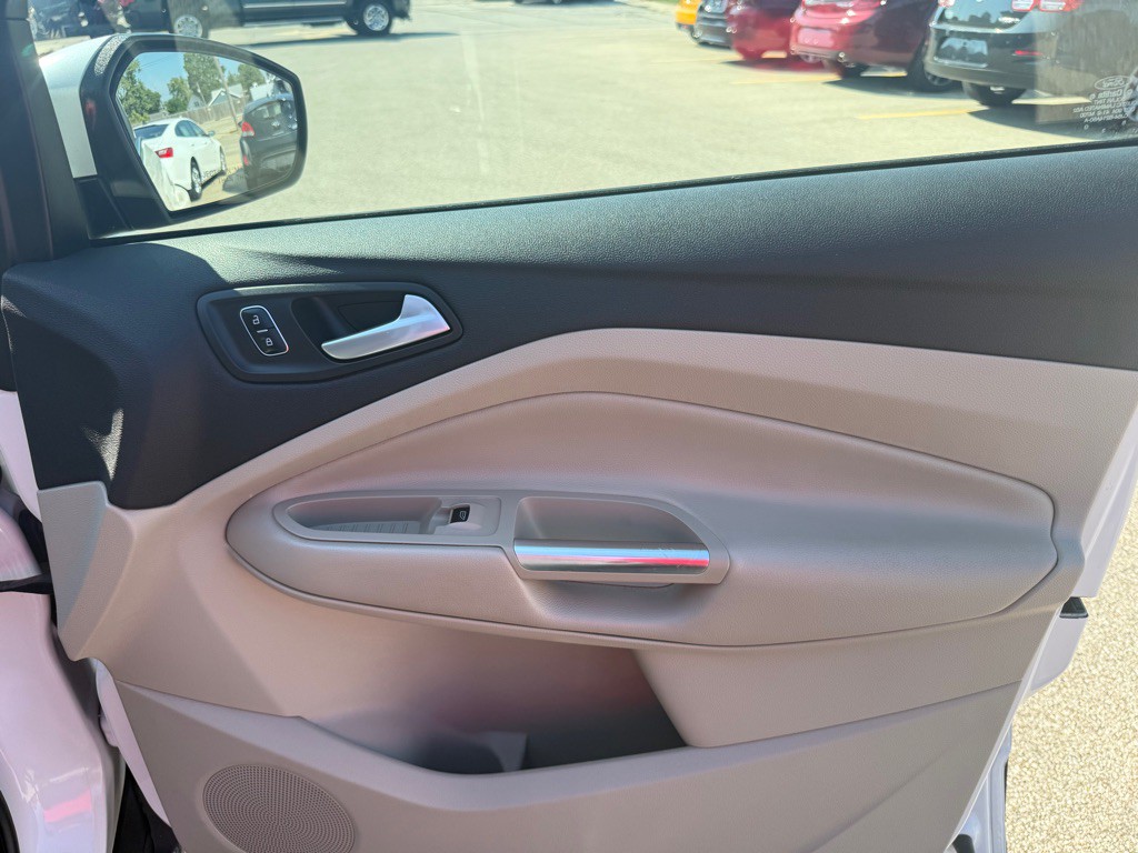 2017 Ford Escape Image 22