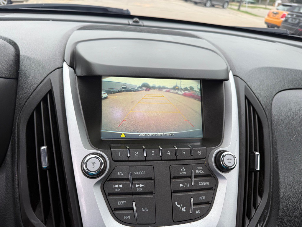2016 Chevrolet Equinox Image 14