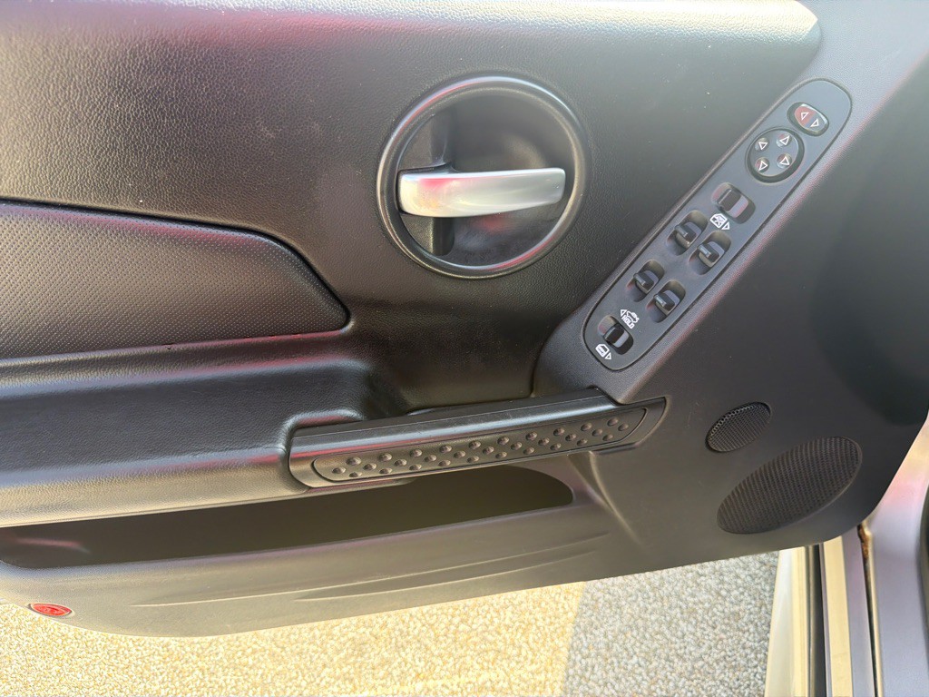 2006 Pontiac Grand Prix Image 14