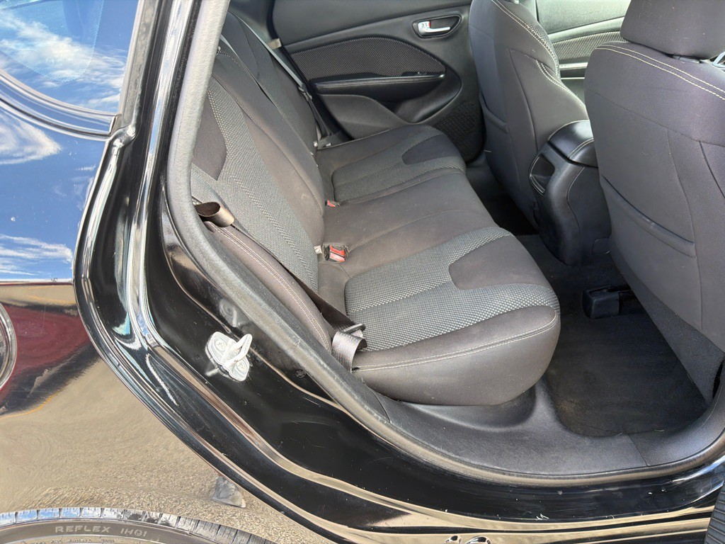 2014 Dodge Dart Image 12
