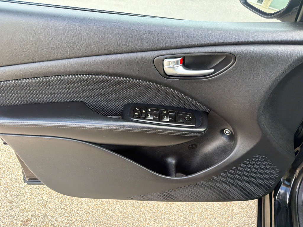 2014 Dodge Dart Image 15