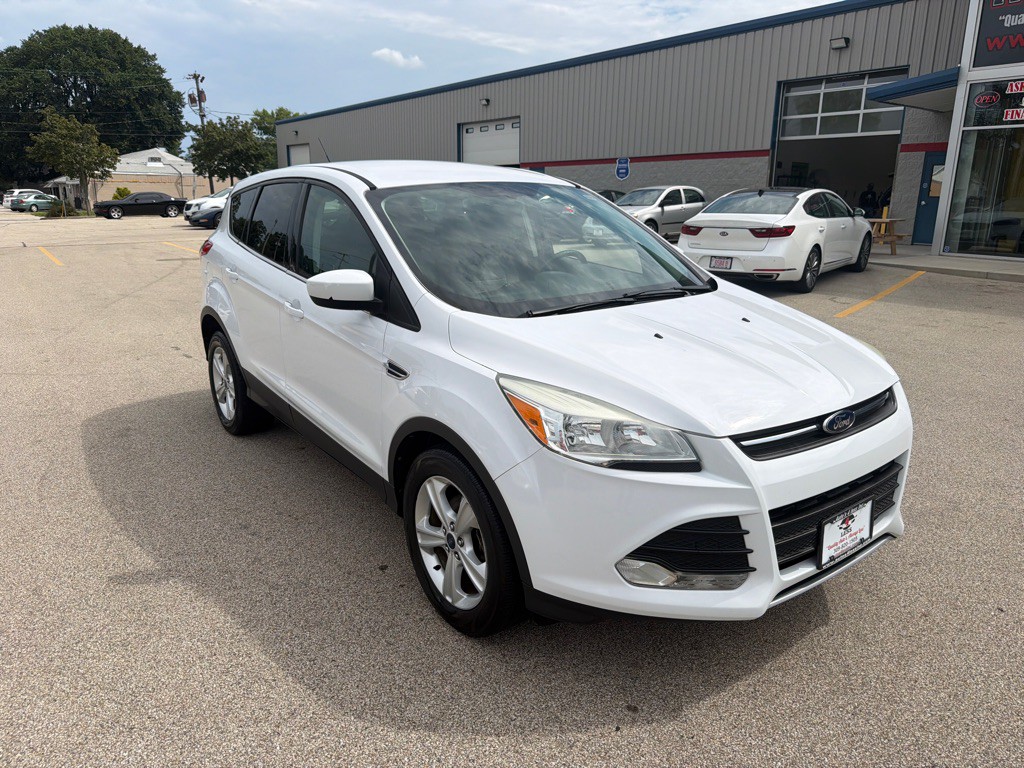 2014 Ford Escape Image 2