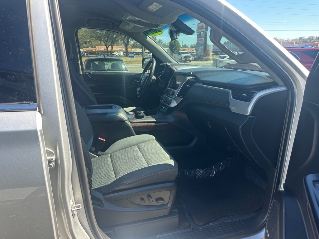 2015 GMC Yukon Image 11