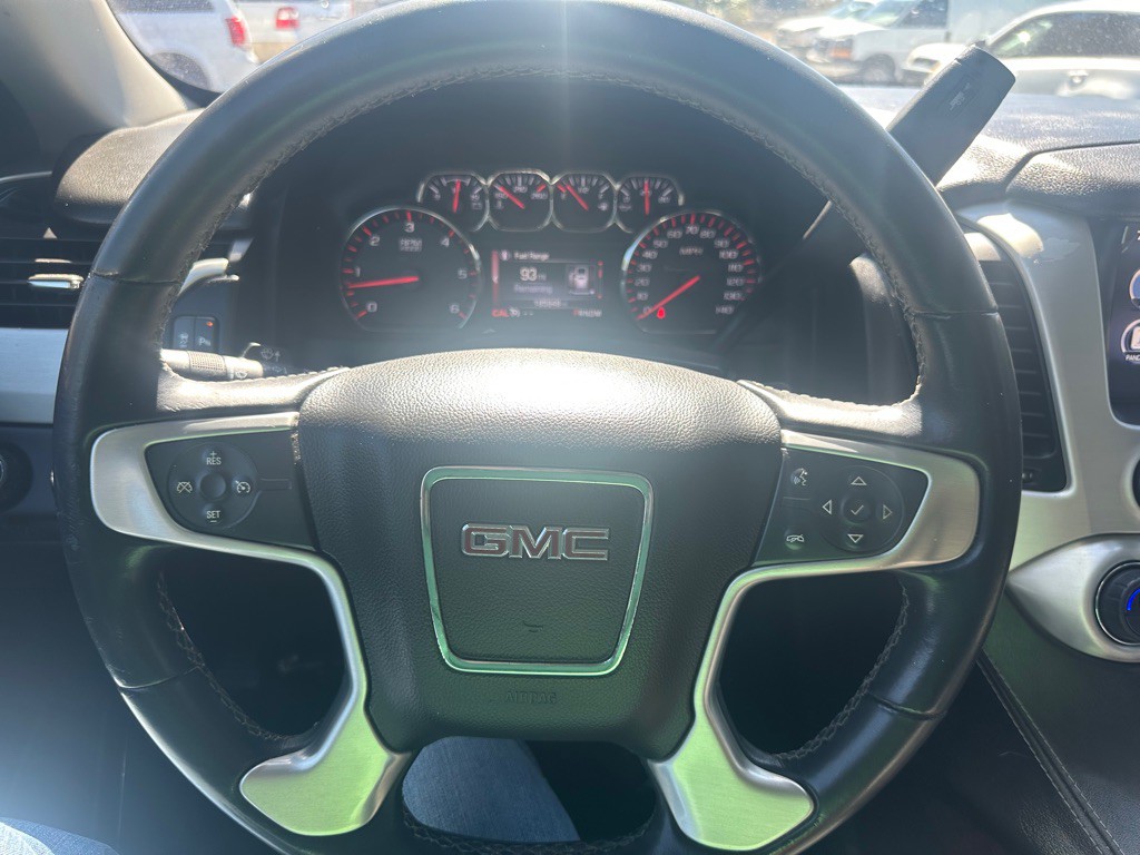 2015 GMC Yukon Image 20