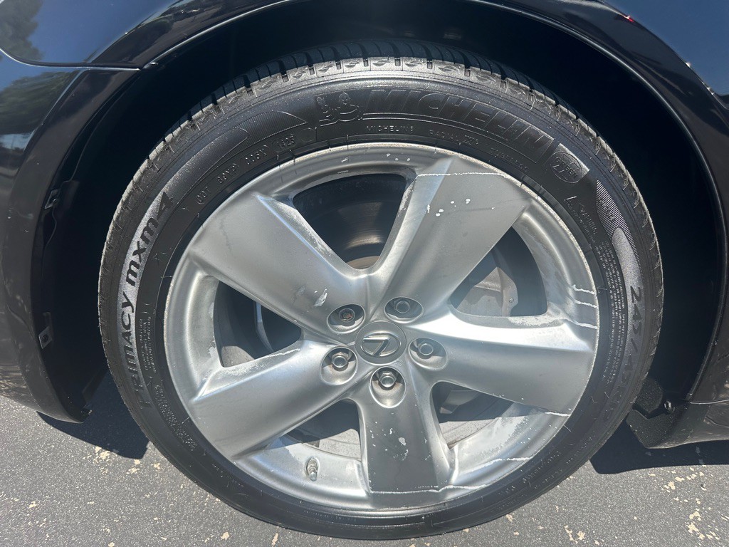 2010 Lexus LS Image 20