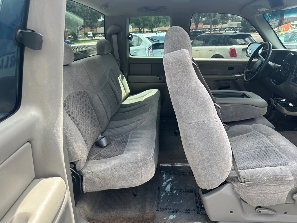 2000 Chevrolet Silverado 1500 Image 12