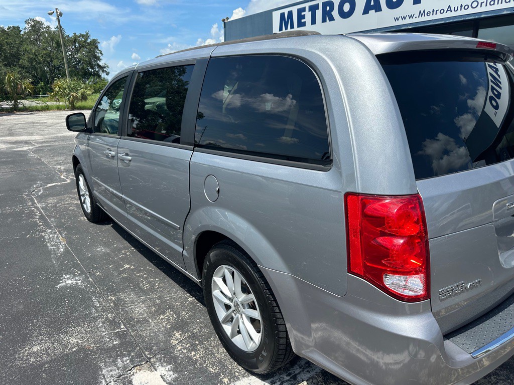 2015 Dodge Grand Caravan Image 2