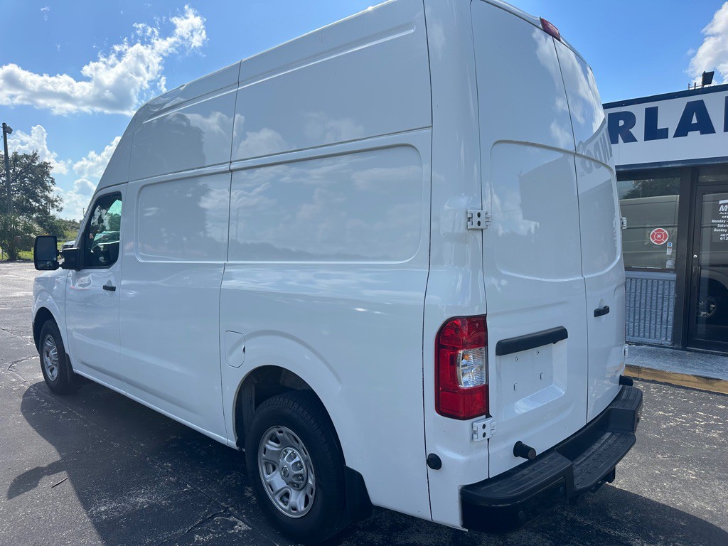 2018 Nissan NV Image 2