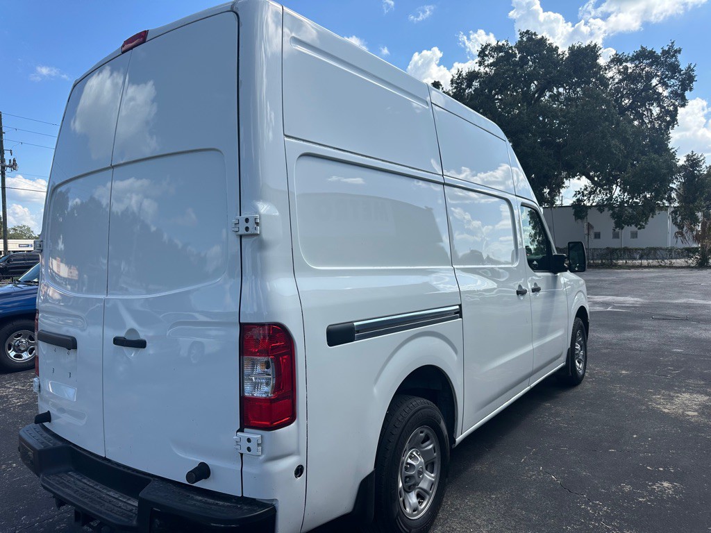 2018 Nissan NV Image 7