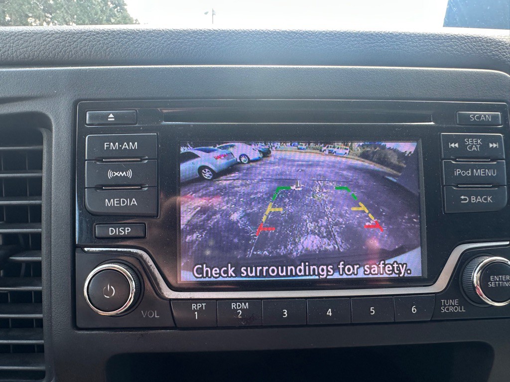 2018 Nissan NV Image 16