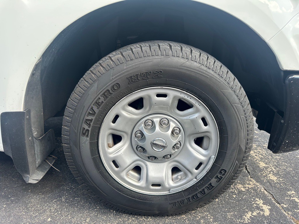 2018 Nissan NV Image 22