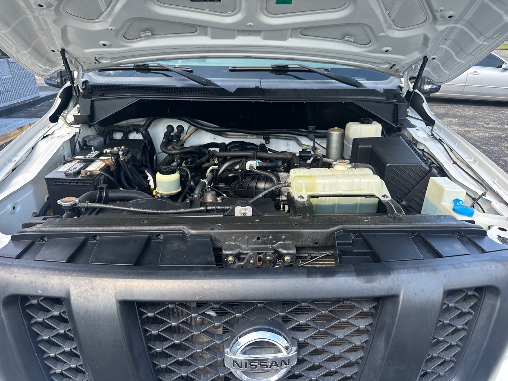 2018 Nissan NV Image 24
