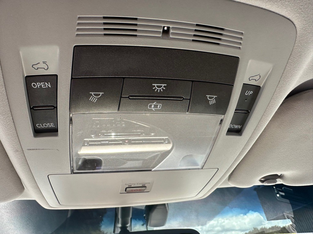 2014 Lexus RX Image 17
