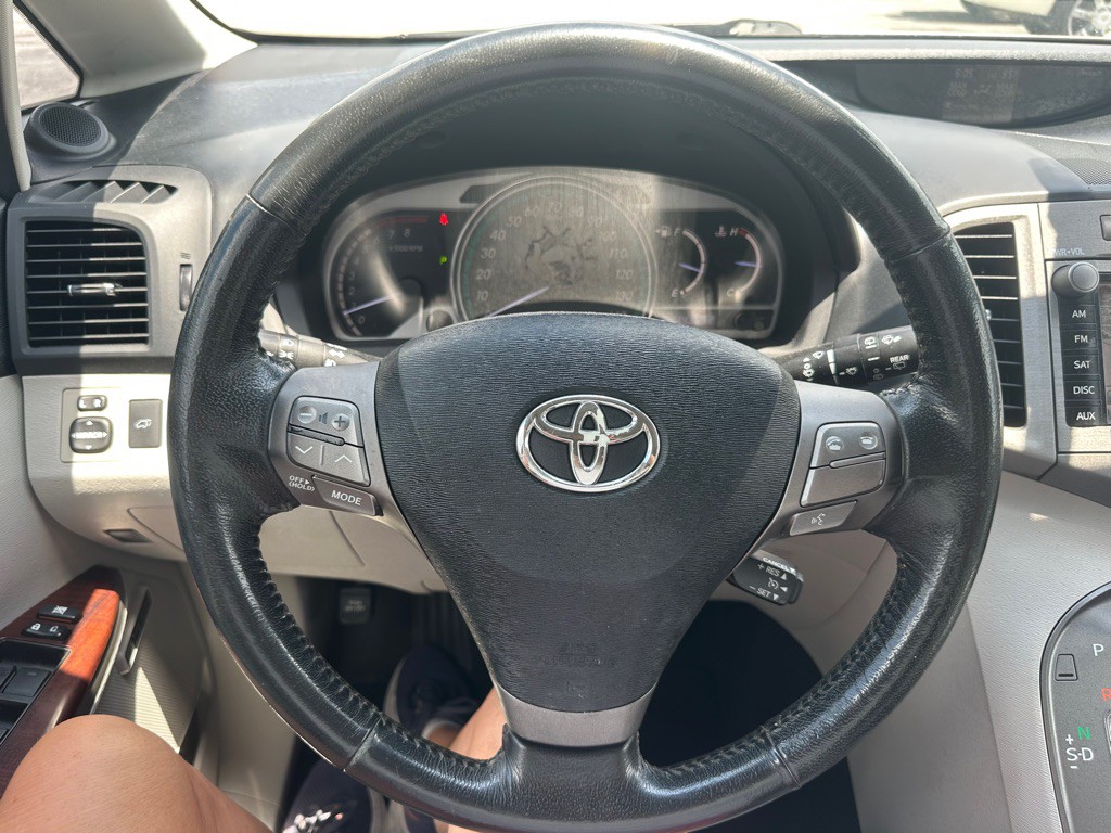 2011 Toyota Venza Image 20