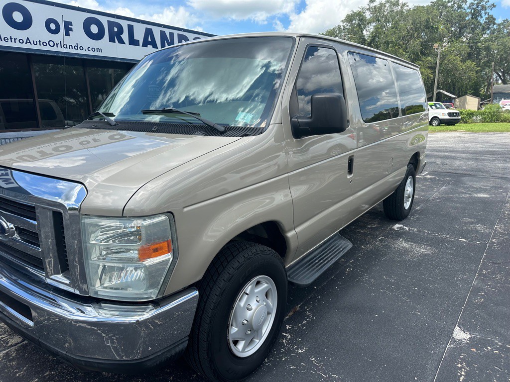 2008 Ford Econoline Image 3