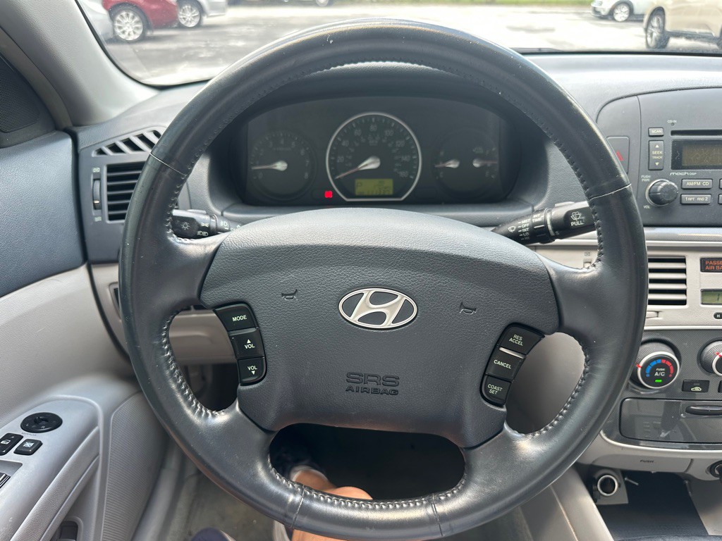 2006 Hyundai Sonata Image 17