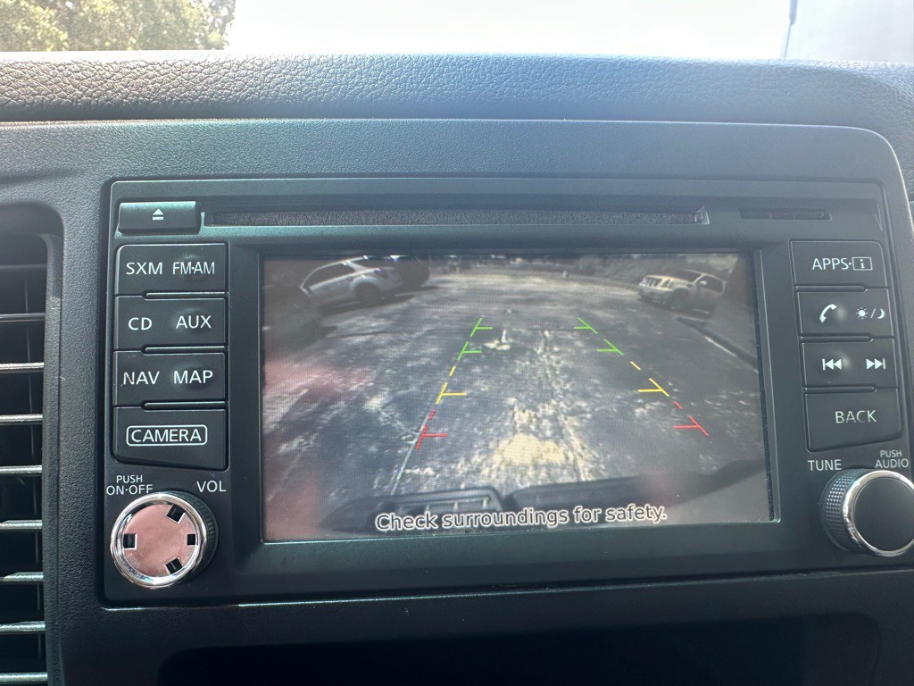 2015 Nissan NV Image 18