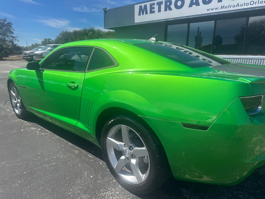 2010 Chevrolet Camaro Image 2