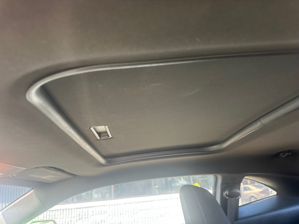 2010 Chevrolet Camaro Image 13