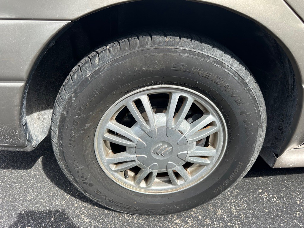 2002 Buick LeSabre Image 19