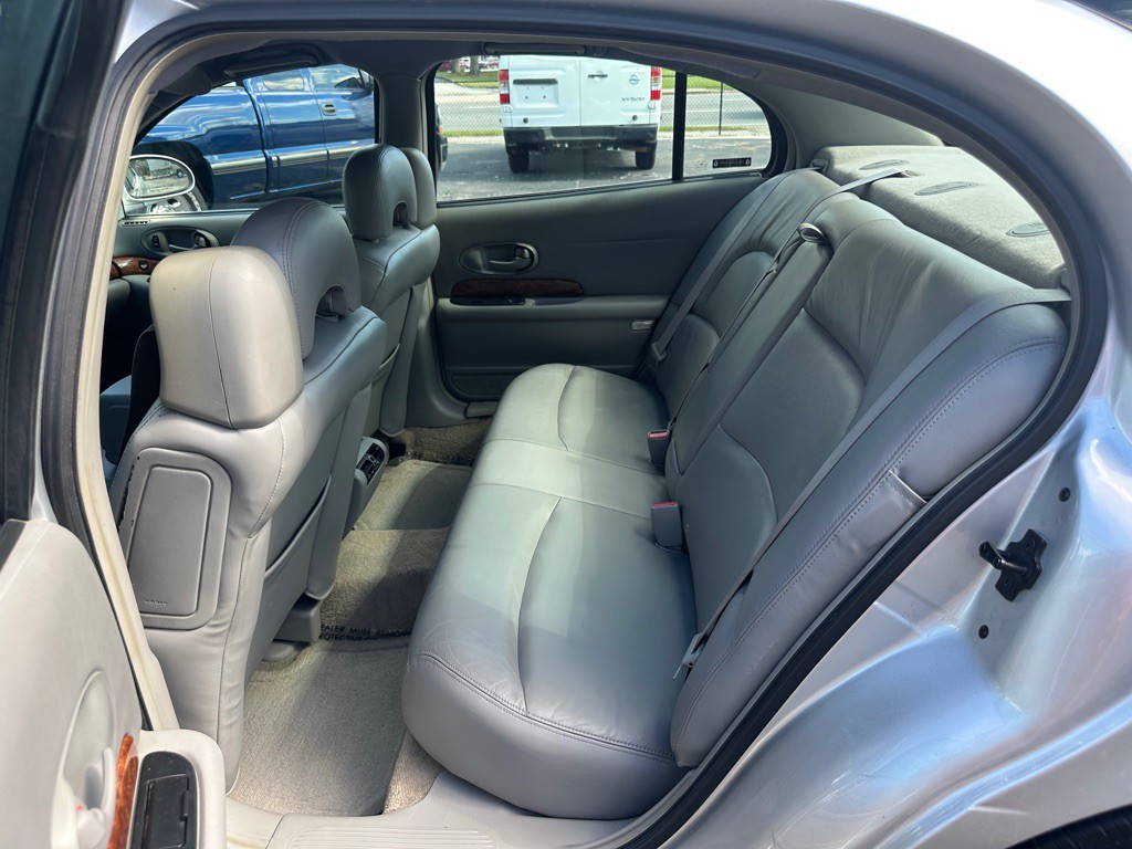 2002 Buick LeSabre Image 11