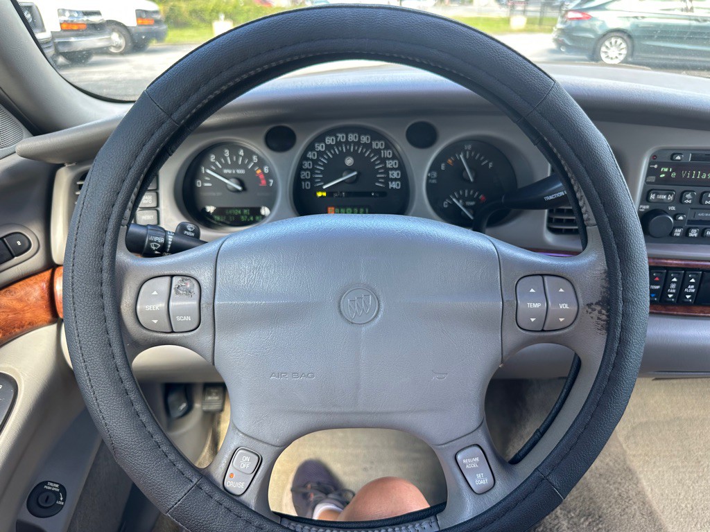 2002 Buick LeSabre Image 17