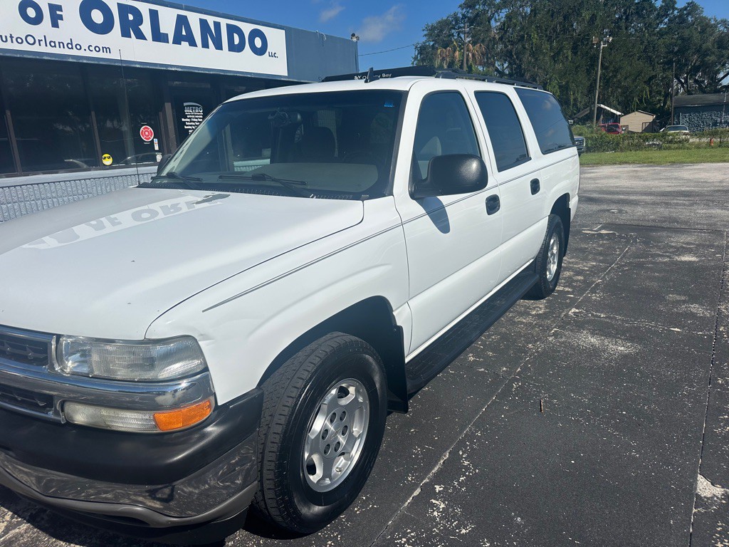 2006 Chevrolet Suburban Image 3