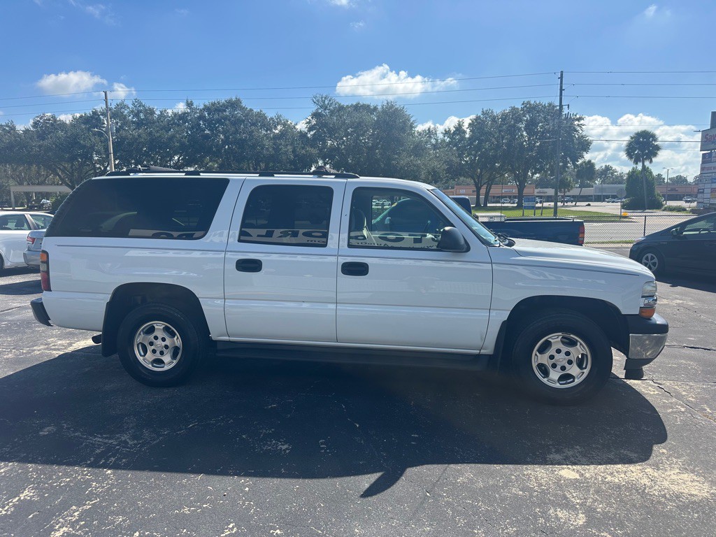 2006 Chevrolet Suburban Image 6
