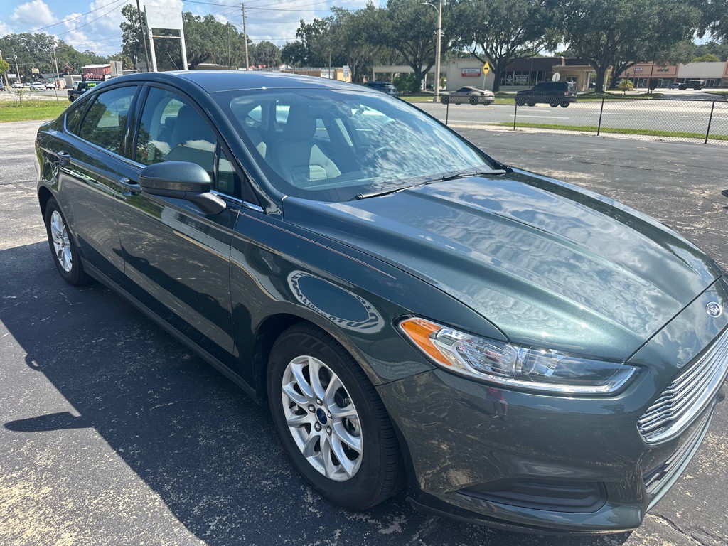 2016 Ford Fusion Image 5
