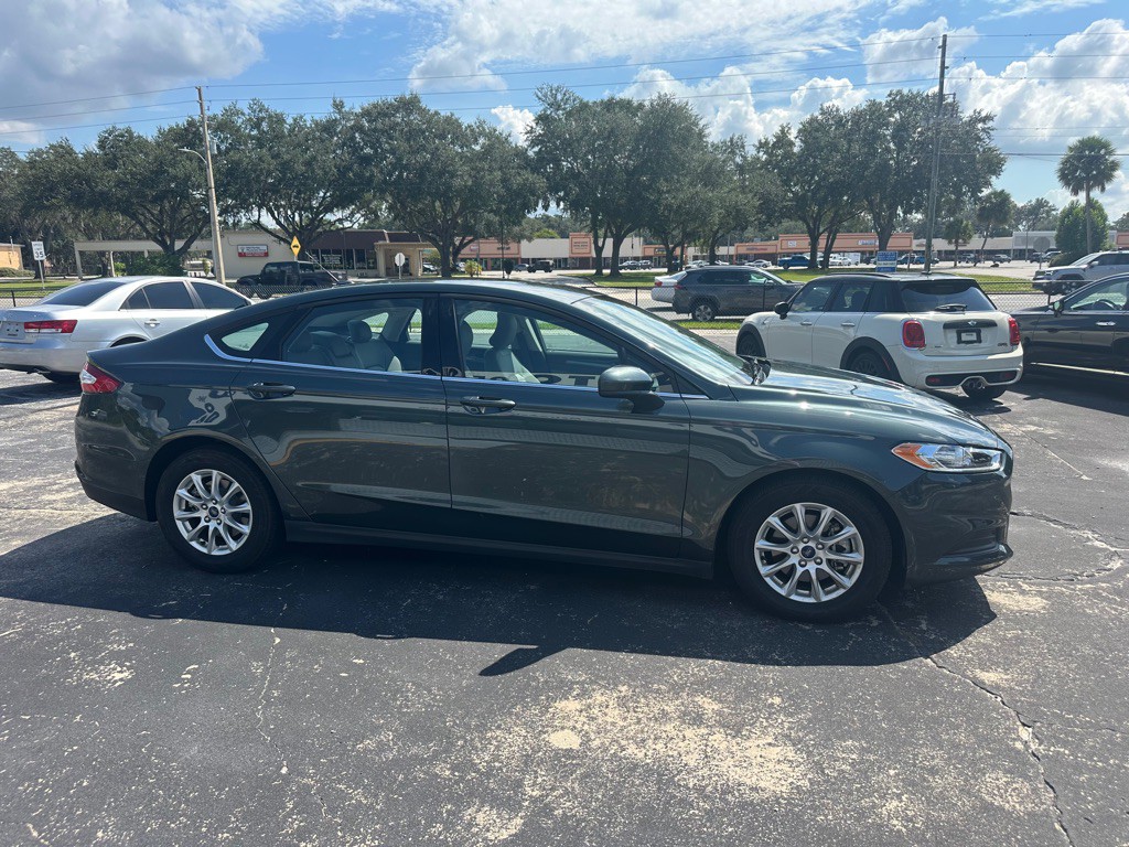 2016 Ford Fusion Image 6