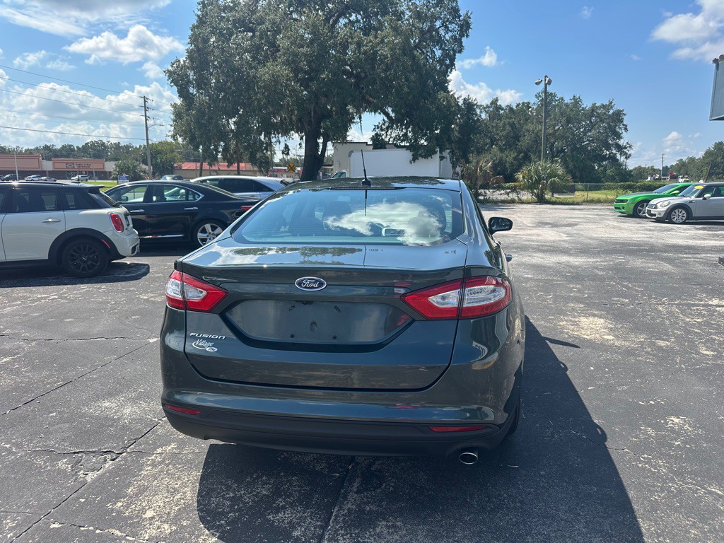 2016 Ford Fusion Image 8
