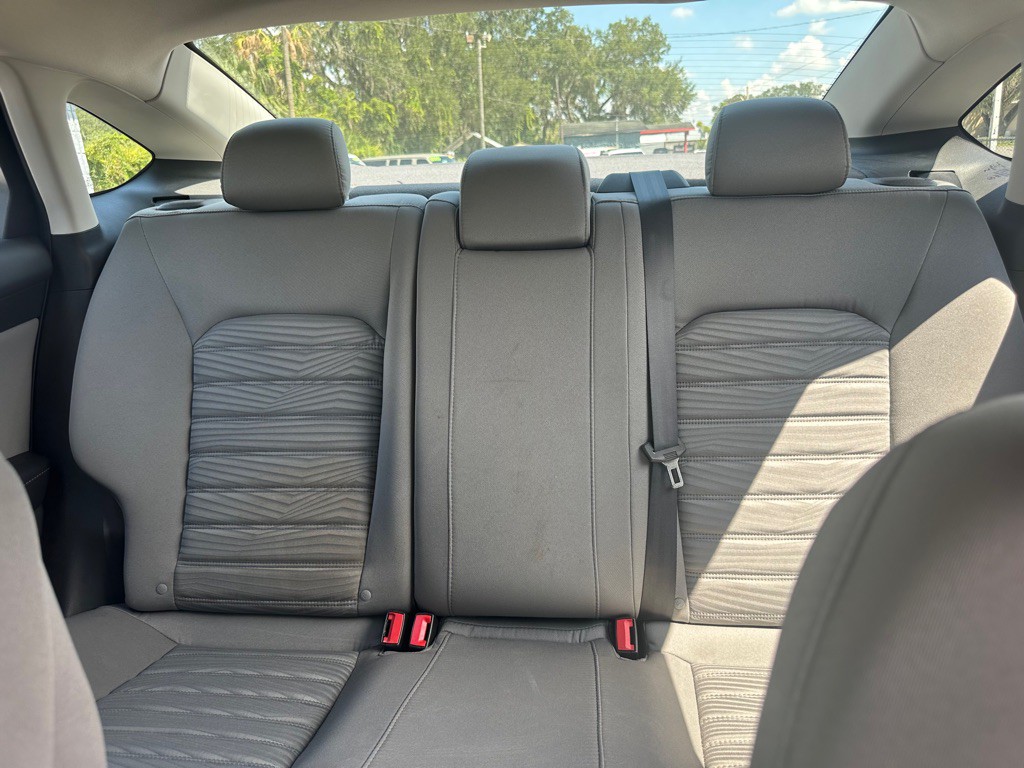 2016 Ford Fusion Image 11