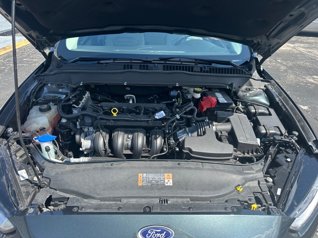2016 Ford Fusion Image 23